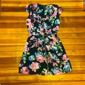 Forever 21 floral zip up dress